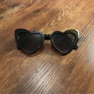 Heart-Shaped Black Sunglasses